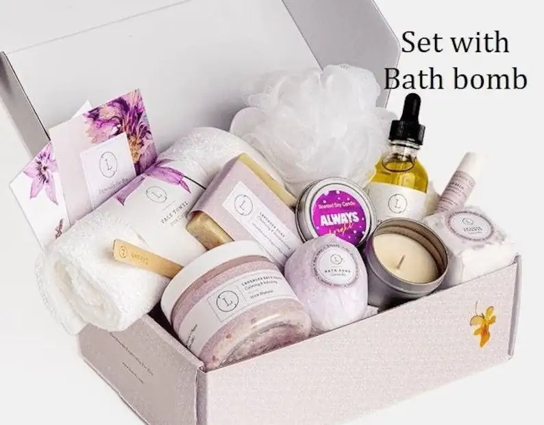 Lavender Gift Box with Bath Bomb and Shower Steamer